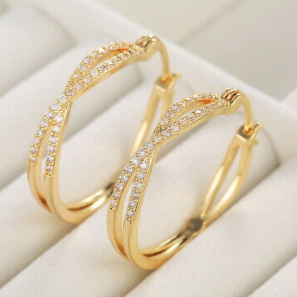 New 18k gold plated hoop earrings - Picture 6 of 6
